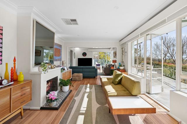 8 Mosman Place, ACT 2604