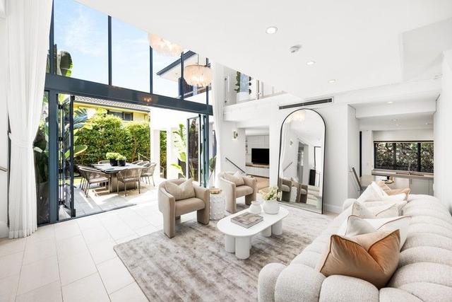 8 Warners Avenue, NSW 2068