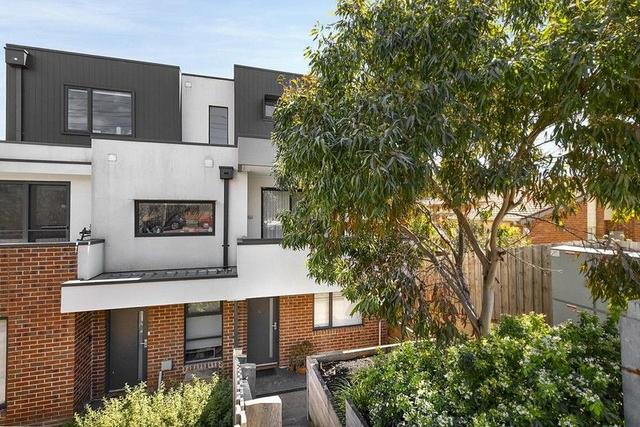 2/10 Fawkner Road, VIC 3044