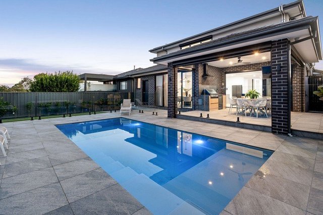 5 Harrington Road, VIC 3042