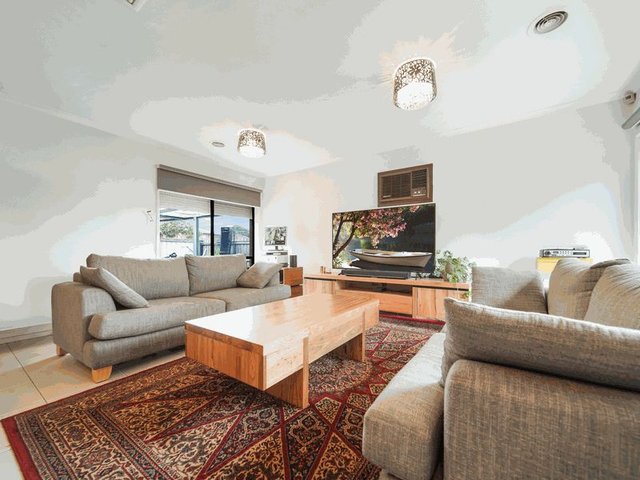 123 Buckley Street, VIC 3174