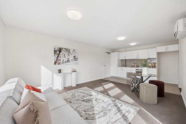 3/289 Flemington Road, ACT 2913