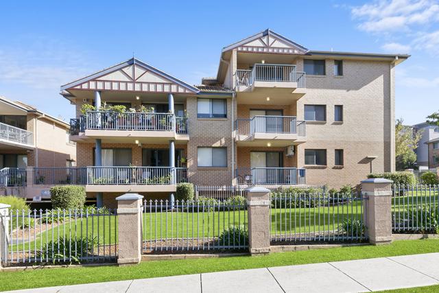 8/42-46 Treves Street, NSW 2160