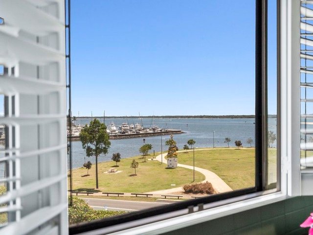 18/554 Marine Parade, QLD 4216