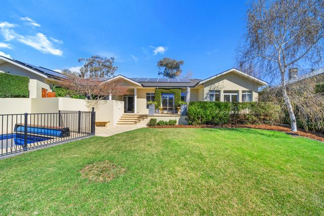 5 Camphorwood Close, NSW 2619