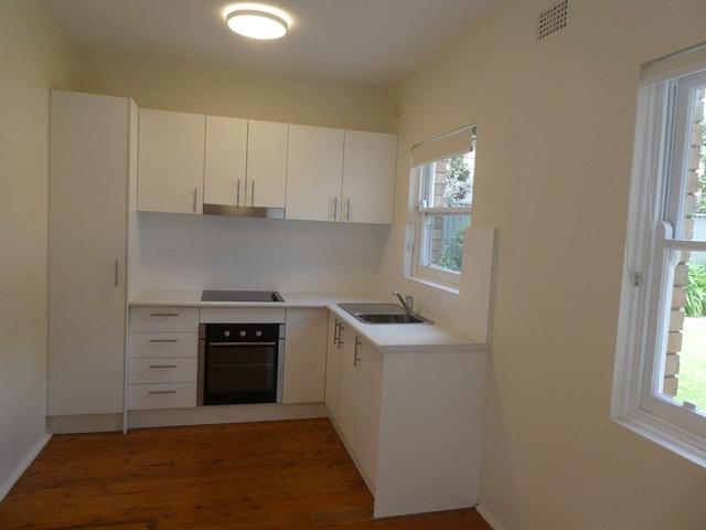 2/18 Lewis Street, NSW 2230