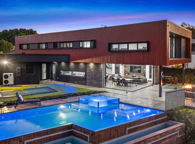 925 Medinah Avenue, QLD 4226