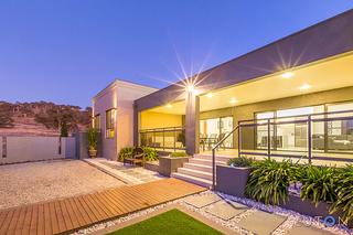 Courtyard to Alfresco