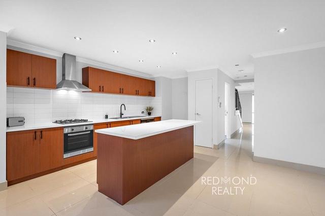 72 Grand Ocean Entrance, WA 6028