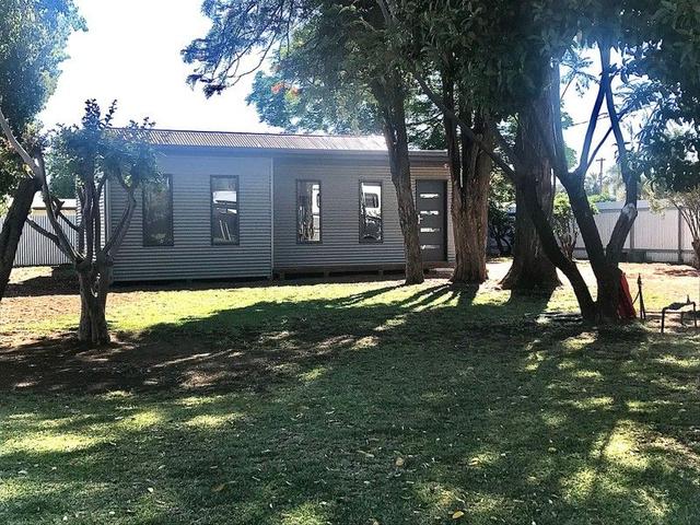 153 Ballandella St, NSW 2715