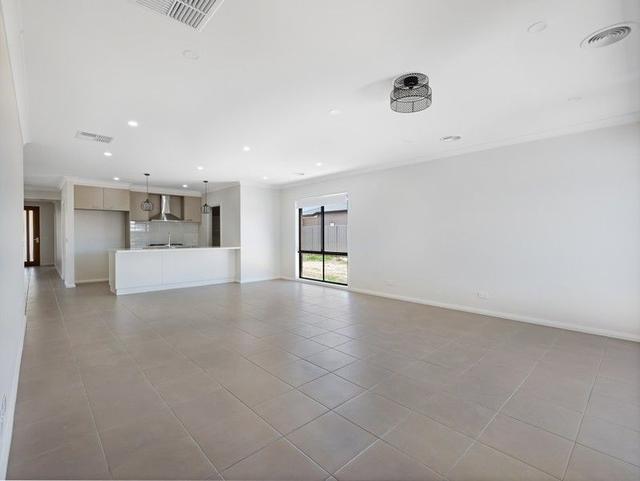 36 Longacre Road, NSW 2640