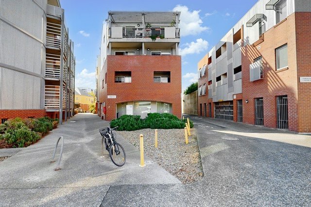 6/1 Gumbri Place, VIC 3056