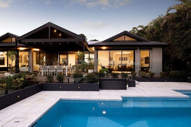 2 Meribel  Lane, QLD 4556