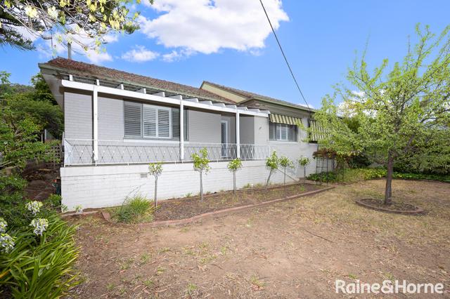 134 Lake Albert Road, NSW 2650