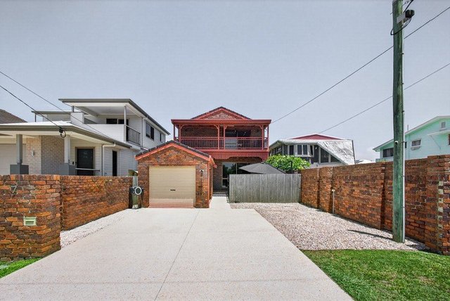 7 Third Avenue, QLD 4020