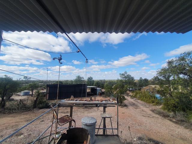 WLL16009 Lightning Ridge, NSW 2834