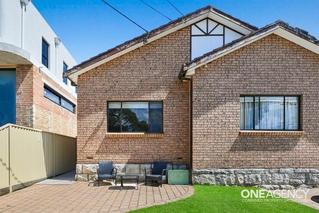 2/70 Glenfarne Street, NSW 2207