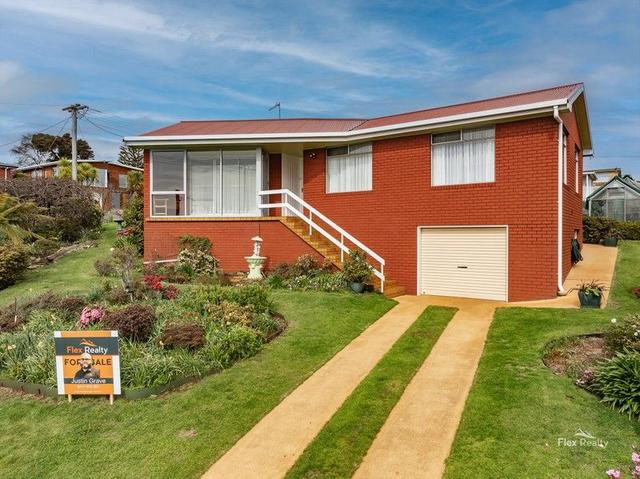 2 Churchill Avenue, TAS 7320