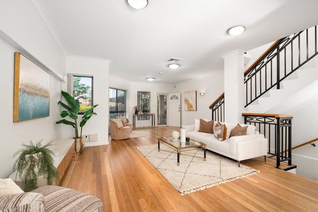 2/31-32 Loftus Crescent, NSW 2140