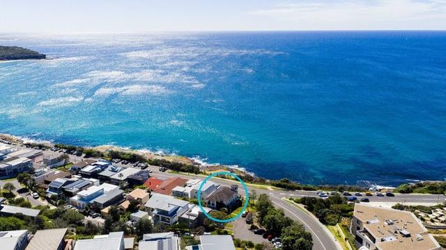 8 Carrington  Parade, NSW 2096