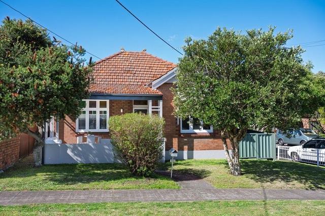90 Ocean Street, NSW 2217