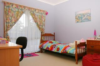 Bedroom (2006-11-25)