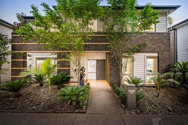 10 Bunjil Way, VIC 3052