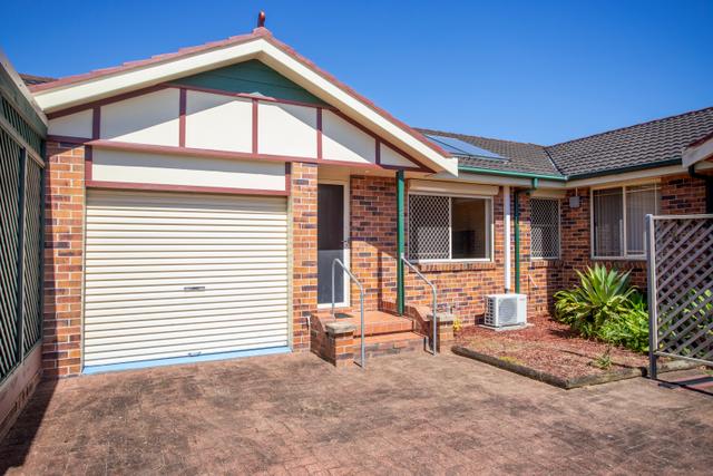 2/27 Palanas Drive, NSW 2430