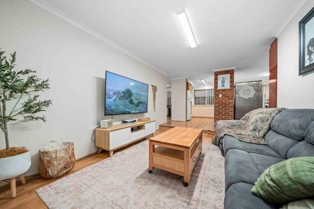 6 Dartford Crescent, WA 6064