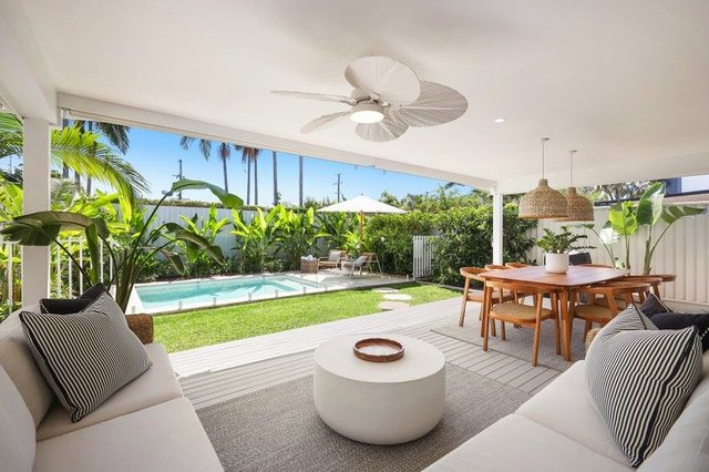 93 Chainey Avenue, QLD 4220