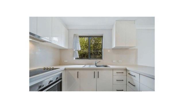 8/32 Garland Street, WA 6100