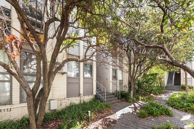 4/37 Nepean Highway, VIC 3185