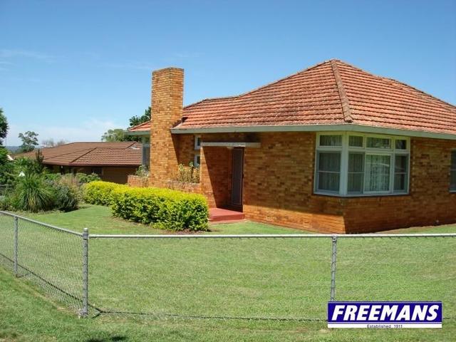 1 Webster Street, QLD 4610