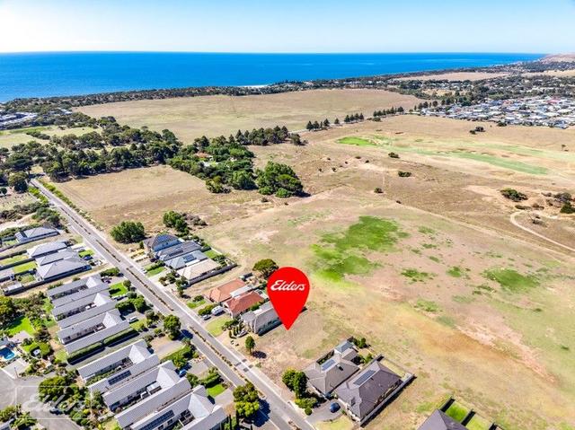 18 & 18A St Andrews Boulevard, SA 5204