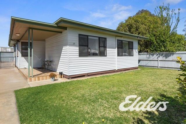 17 Lott Street, VIC 3730
