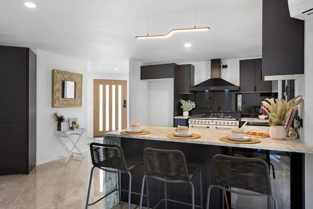 279 Ron Penhaligon Way, QLD 4226