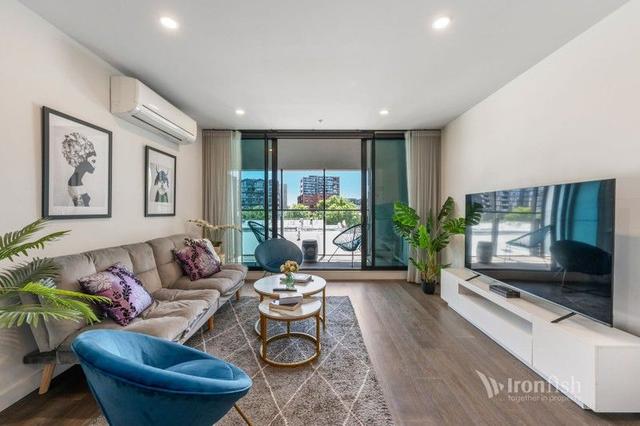 326/105 Batman Street, VIC 3003