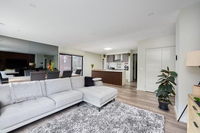 87 Ambassador Circuit, VIC 3977