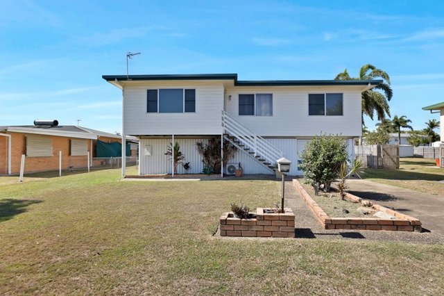 18 Churchill Avenue, QLD 4740