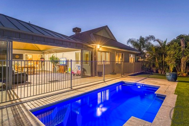 7 Warup Street, WA 6210