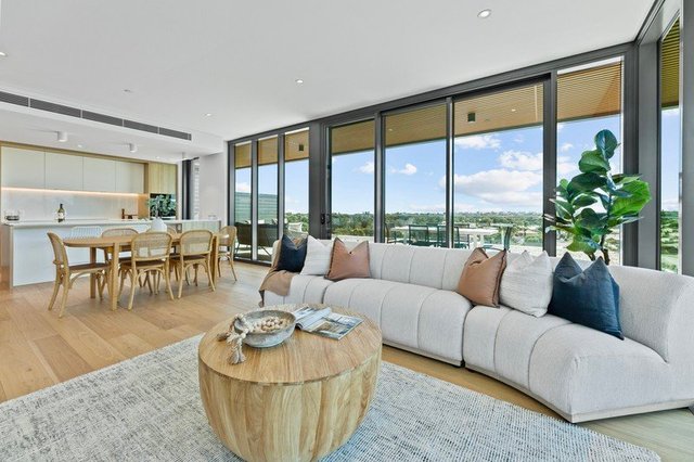 3 Gemstone Boulevard, WA 6020