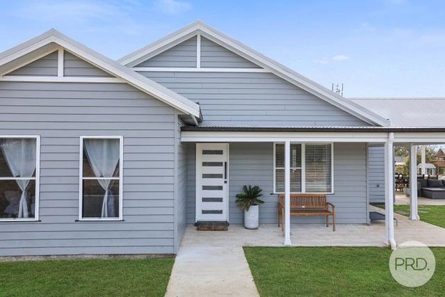 24 South Street, NSW 2343