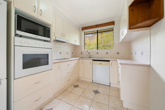 4/14 Yarrow Street, NSW 2620