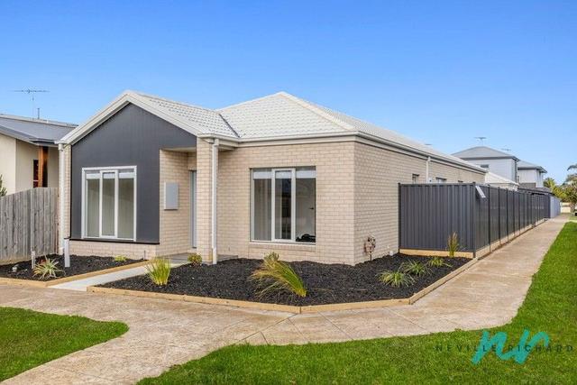 104 Pearl Bay Passage, VIC 3223