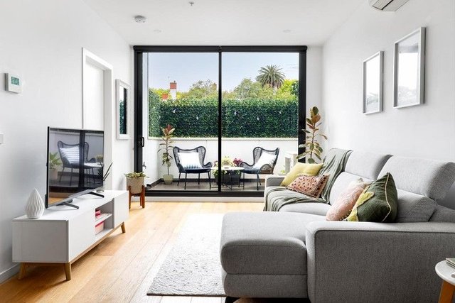 111/307 Barkers Road, VIC 3101