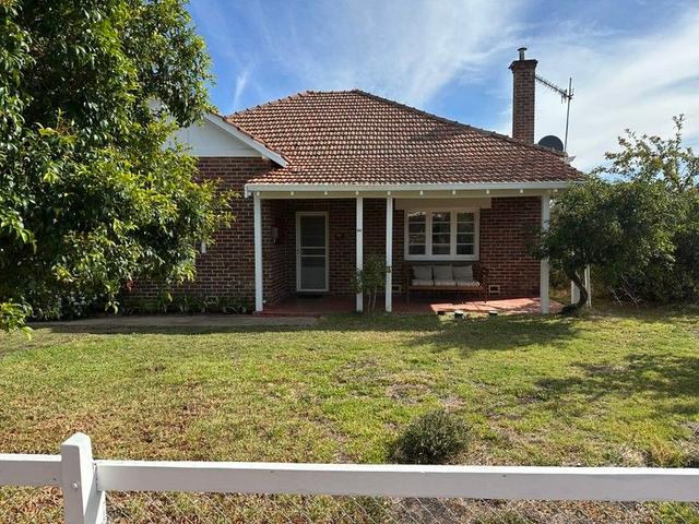 24 Adam Street, WA 6317
