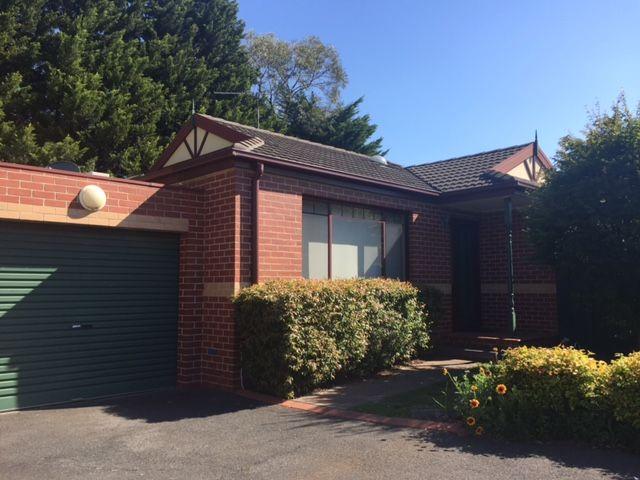 2/14 Loughnan Road, VIC 3134
