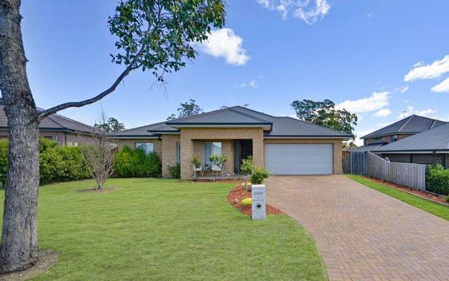 4 Ruwald Place, NSW 2570