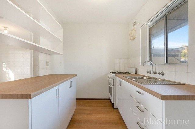 8/11 Stirling Road, WA 6010