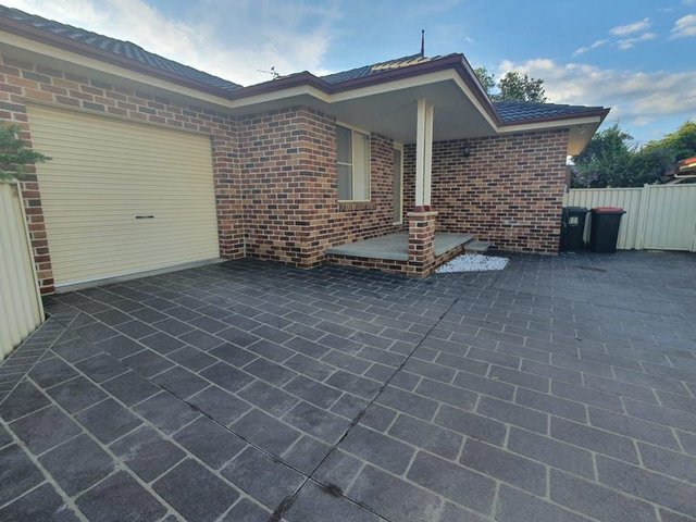 8a Merrinee Place, NSW 2340